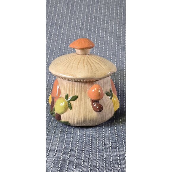 Arnel's mushroom creamer and sugar bowl set - Picture 10 of 13